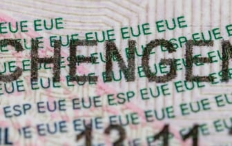 Еврокомиссия предлагает повысить сбор за шенгенскую визу на 12%