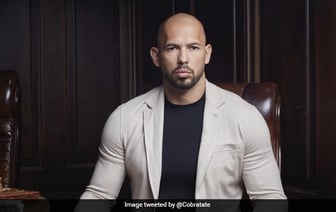 Эндрю Тейт, находящийся под домашним арестом за торговлю людьми, обвиняется в изнасиловании двух женщин.
