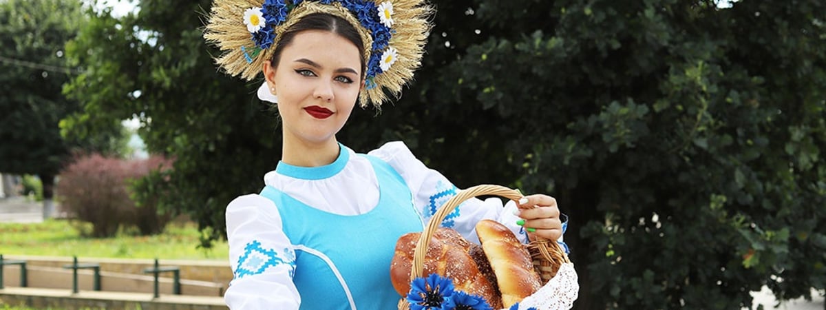 Выставка хлеба, мастер-классы и концерт Ирины Дорофеевой — в Свислочи пройдет фестиваль «Бацькава булка»