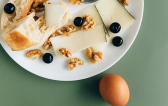 Сливочное масло в России лидирует среди молочки по числу фальсификата