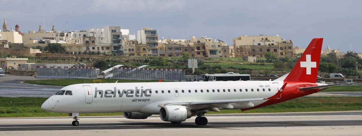 Аэропорт Гамбурга полностью остановил работу из-за стихийной забастовки