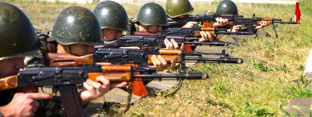 Пограничники попросили жителей Пинского района не пугаться стрельбы весь апрель. Где лучше не появляться?