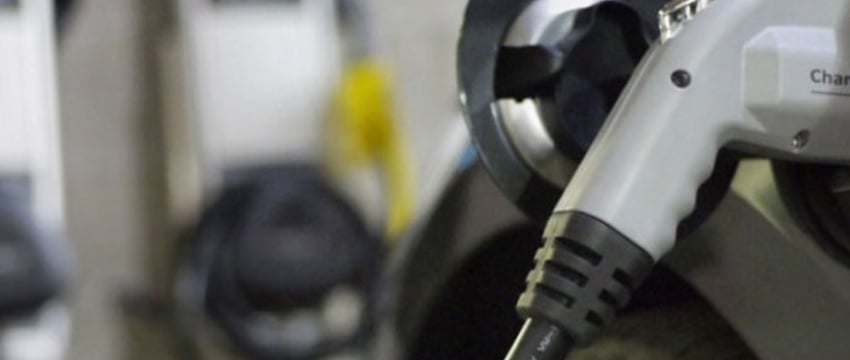 Житель Барановичей похитил зарядное устройство для электромобиля за Br6,5 тыс. и сдал на металлолом