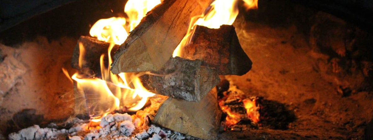 В МЧС рассказали, как согреться и не устроить пожар