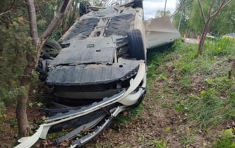 В Бресте перевернулся Mercedes. Подробности ДТП