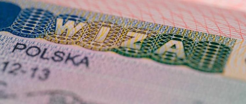 Визовые центры Польши изменили правила для беларусов