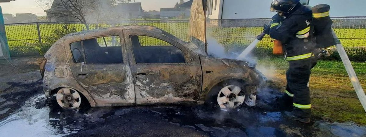Под Гродно и в Волковыске полностью сгорели автомобили