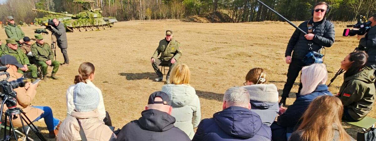 Лукашенко приказал  уничтожать нарушителей белорусской границы