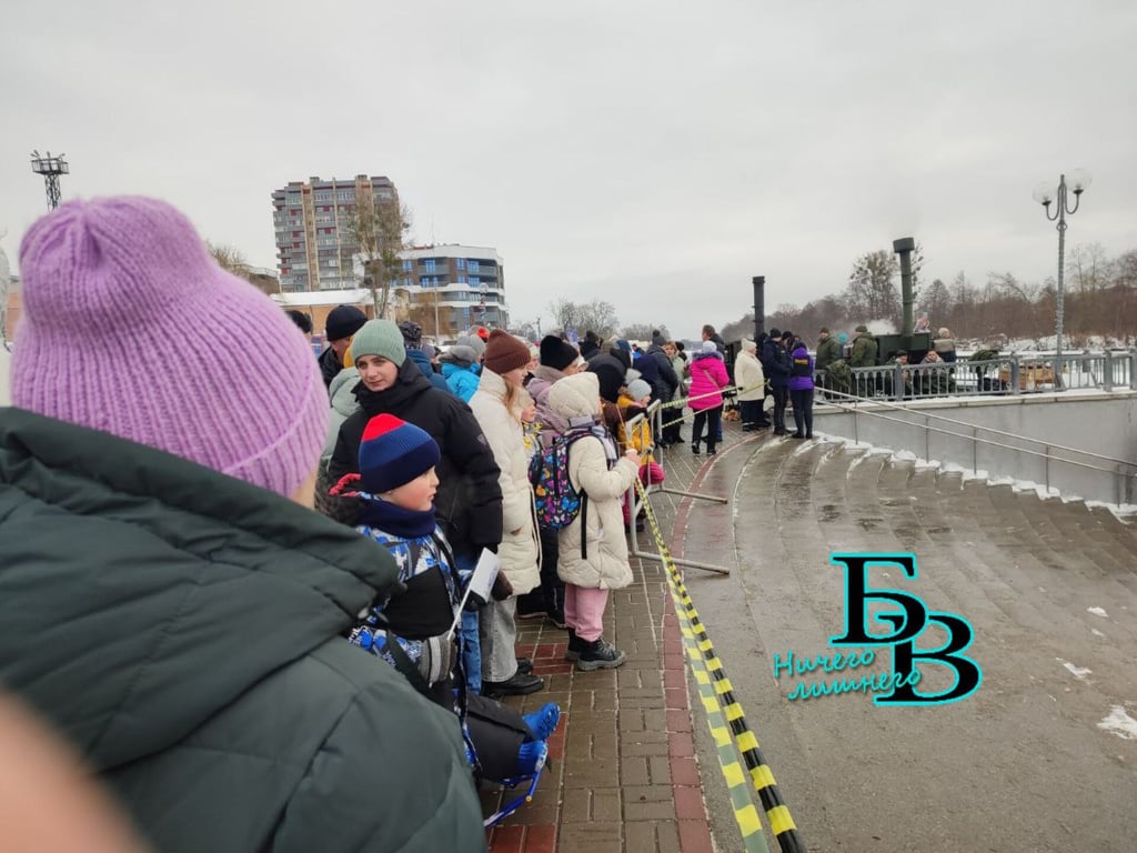 Второй зимний фестиваль «Брэсцкія забавы» проходит на набережной реки Мухавец