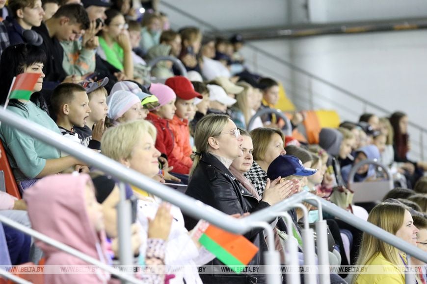 Второй день фестиваля «Вытокi» в Пружанах стартовал со знакомства со спортобъектами города