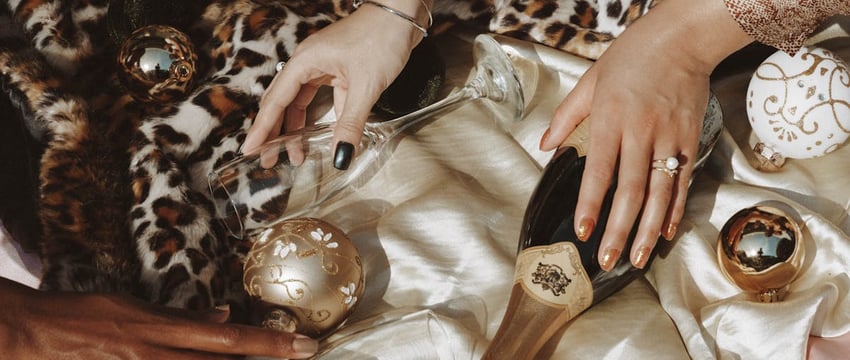 В Москве проходят полицейские рейды по домам и задержания участников акций памяти Навального