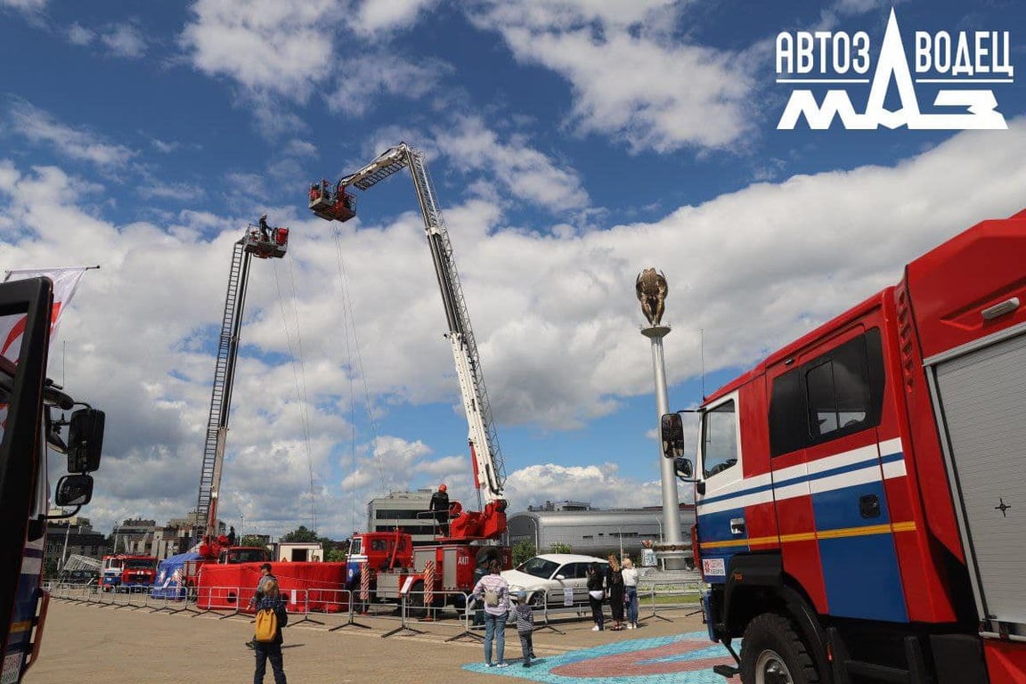 Пожарные автолестницы на шасси МАЗ. Фото МАЗ