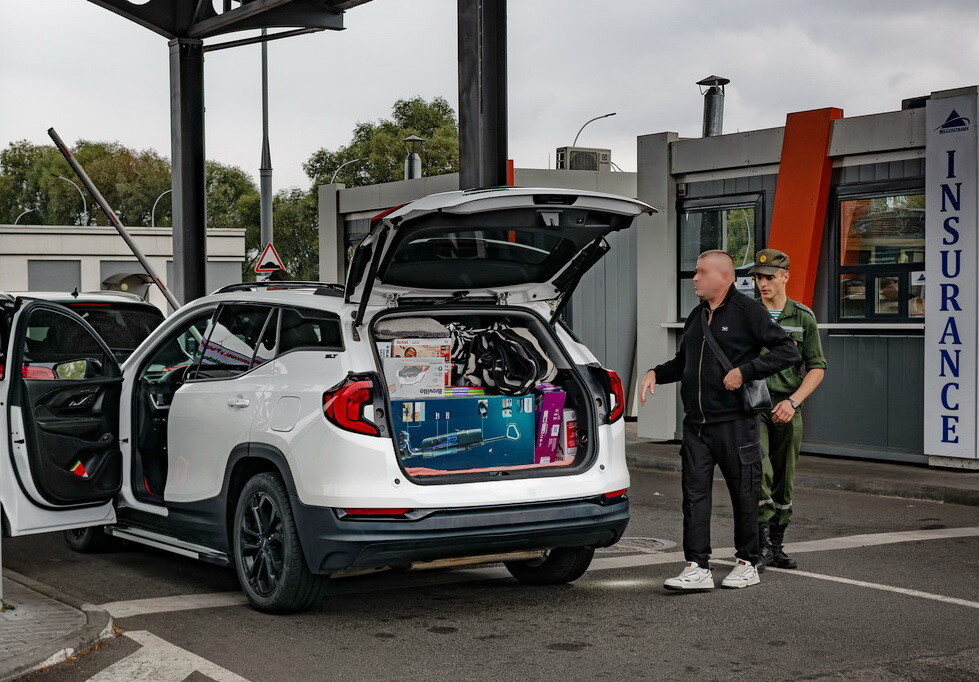 Реально ли сегодня привезти автозапчасти из Польши? Спросили у челноков