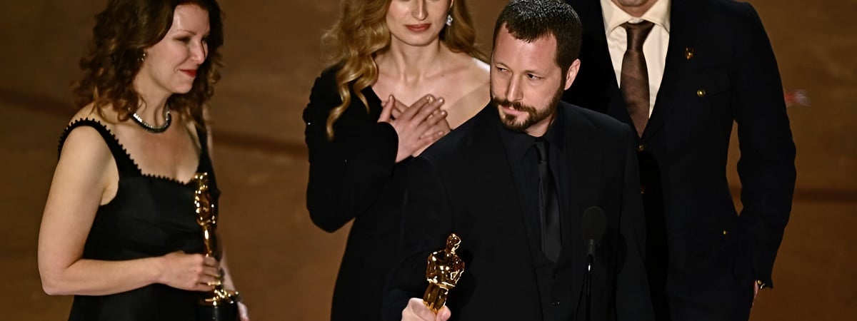 «Лучше бы я не снимал этот фильм» — Украинская картина получила «Оскар». А какую назвали «фильмом года»? — Видео