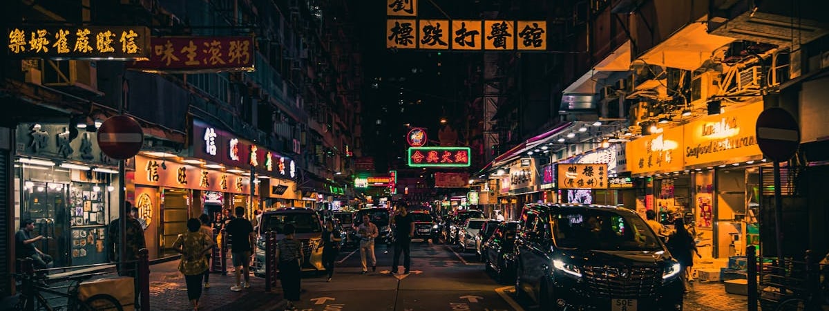 Объемы продаж новых автомобилей в Латвии сократились