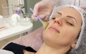 В Беларуси меняются требования к врачам-косметологам, фармацевтам, главврачам санаториев