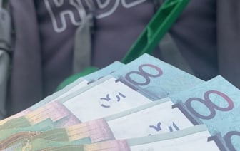 Кто в Беларуси с 2025 года может получать пособие на детей старше 3 лет? Ответ Минтруда