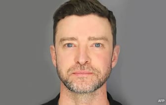 Поп-Звезда Джастин Тимберлейк Арестован В Нью-Йорке За Вождение в Нетрезвом Виде