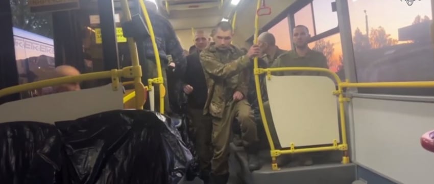 "Меня обменяли, я в России": из плена вернулись 90 российских военных