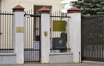 Посольство России в Литве забросали коктейлями Молотова