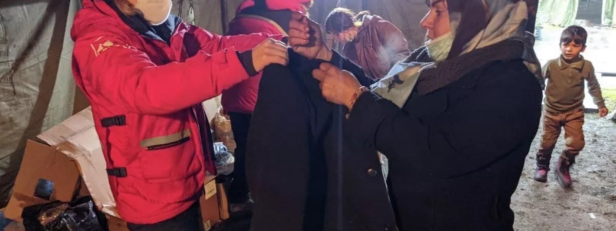 Белорусский Красный Крест решил больше не помогать деньгами беженцам и мигрантам. Почему?