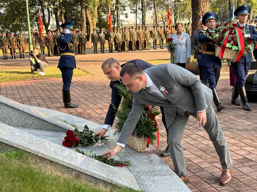 День народного единства отмечается в Бресте