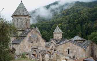 Премьер Армении заявил о неуместности разговоров о референдуме по членству в ЕС