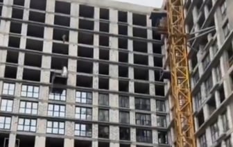 Рабочий сорвался с 9-го этажа на стройке «Минск-Мира»