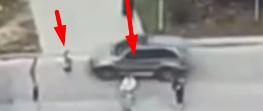 Водитель BMW 8-летнюю девочку — это попало на видео