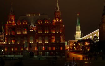 «Помогли Эмираты» — Россия и Украина обменялись военнопленными. Сколько человек вернулось на родину?