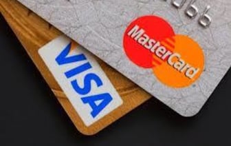 Счета белорусов блокируют из-за "подозрительных" переводов