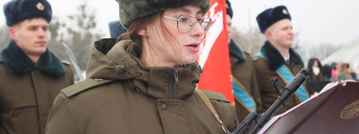 На Кургане Славы в Гродно новобранцы приняли присягу — смотрите, как это было