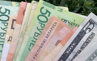 Сколько будет стоить доллар в 2025 году? Что говорят аналитики