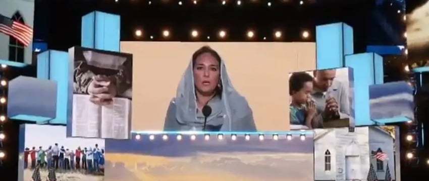 Сикх-республиканец столкнулся с негативной реакцией после того, как возглавил молитву на партийном съезде.