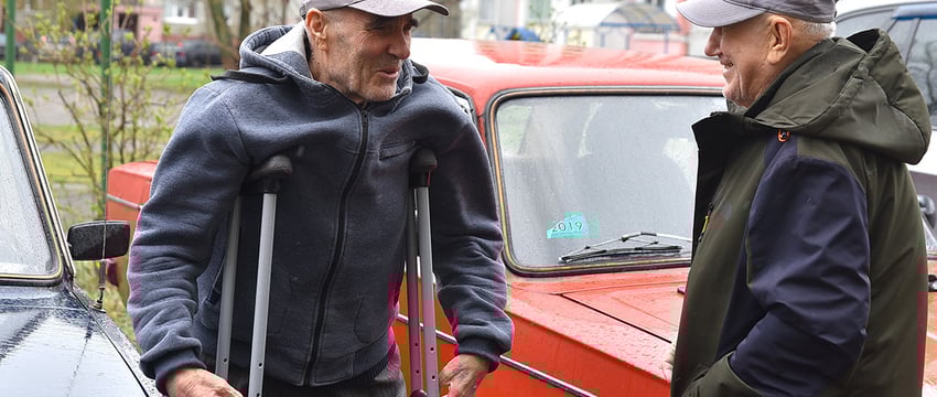 В Гомеле соседи не хотят уступать инвалиду парковочное место. Что говорят в ГАИ?