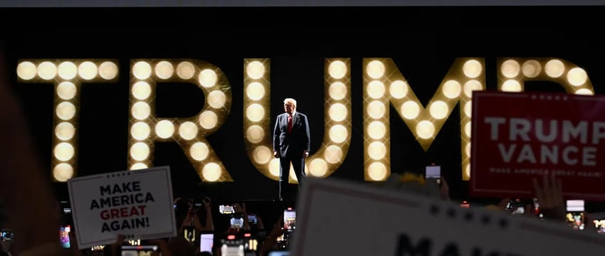 Драки и поцелуи: 5 главных выводов из речи Трампа