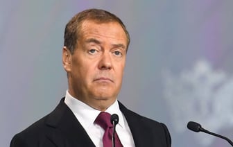 Россия пока не применила ядерное оружие, потому что терпелива – Медведев