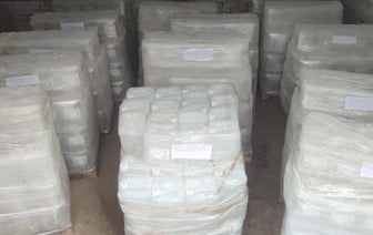 Житель Бреста вез 10 тысяч литров контрафактного спирта