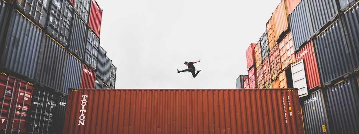 Отрицательное сальдо внешней торговли Беларуси в январе-октябре составило $315 млн