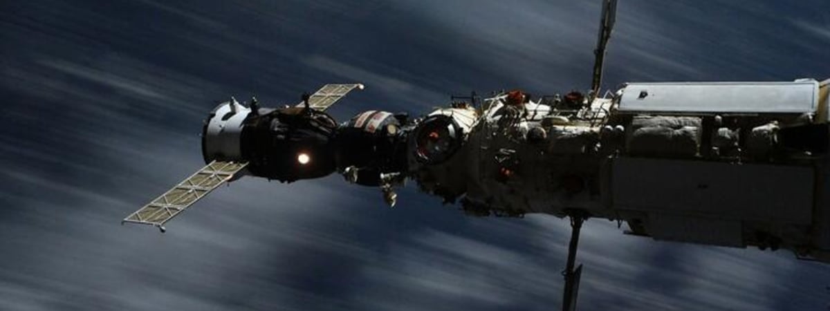 На околоземной орбите в ближайшем будущем может произойти катастрофа, заявили исследователи