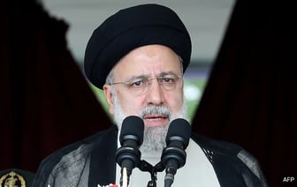 Найден разбившийся вертолет президента Ирана "без признаков жизни"