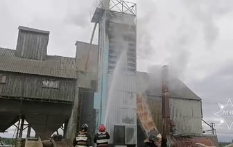 Зерносушилка сгорела в Поставском районе