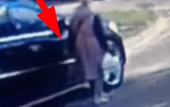 В Беларуси пенсионерка по дороге на рынок поцарапала несколько машин – причина вас удивит