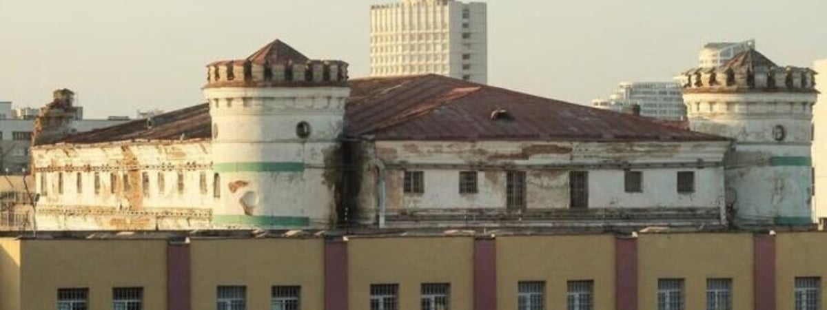 Кто хочет в офис «на Володарке»?