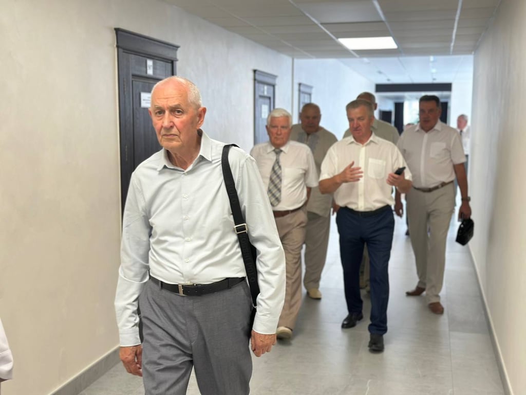 В Бресте состоялась встреча с бывшими руководителями горисполкома и администраций районов