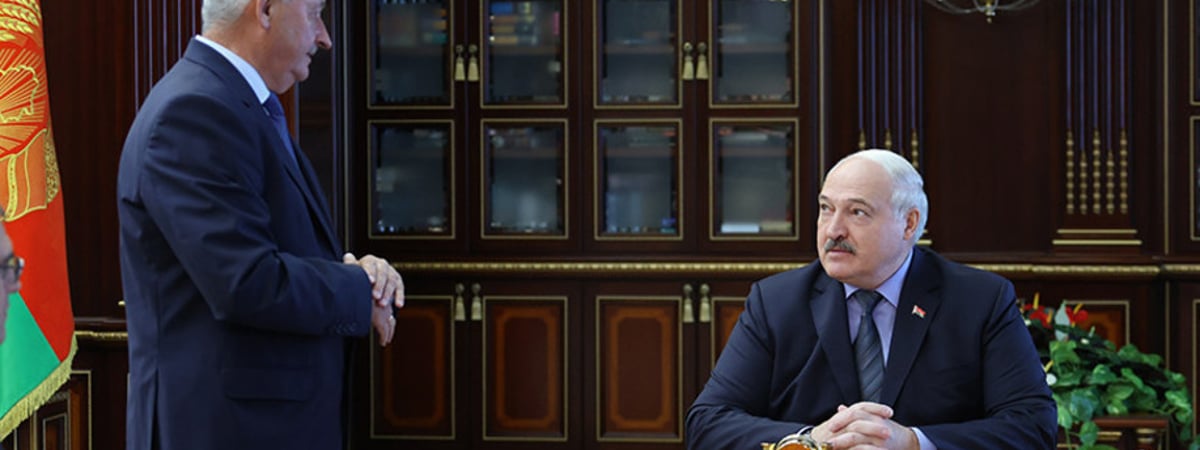 Лукашенко назначил бывшего гендиректора БелАЗа главой Брестской области