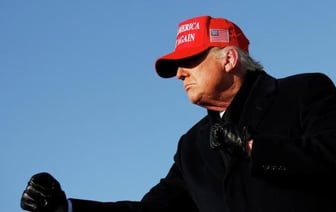 Мир никогда не был так близок к третьей мировой - Трамп