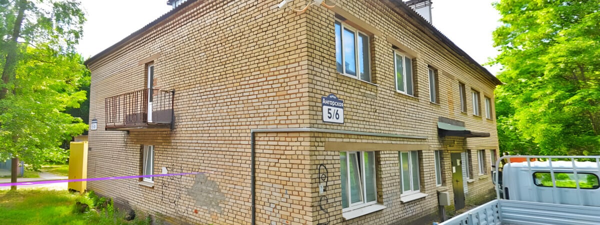 Цена — 25,5 тысячи долларов. В Минске выставили на продажу «двушку» в 3 минутах от метро. Но есть нюанс — Фото