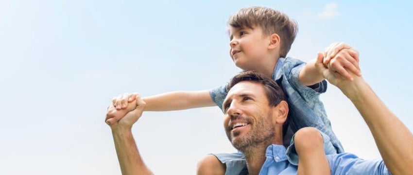 Лукашенко поздравил белорусов с Днем отца