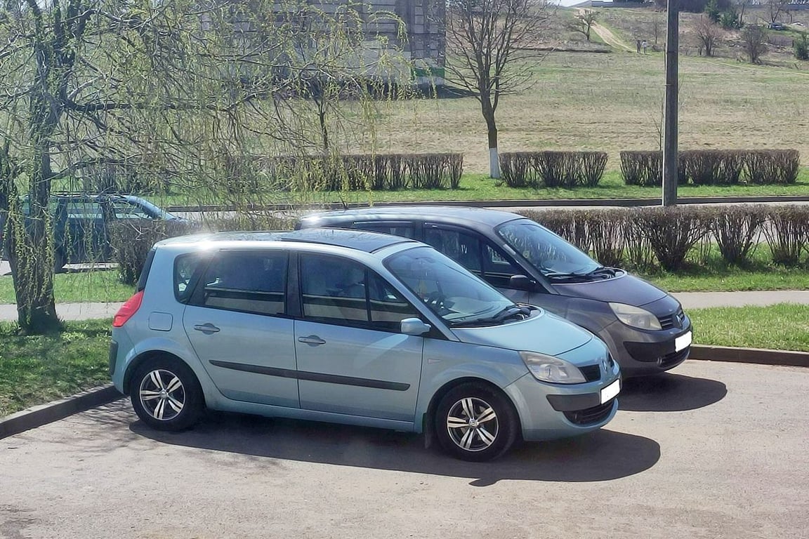 Белорус рассказал, сколько потратил на машину Renault Scenic за 4 года